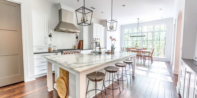 How to Choose the Right Contractor for Your Home Renovations