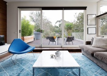 10 Exquisite Glass Wall Designs Inspiring Modern Interiors