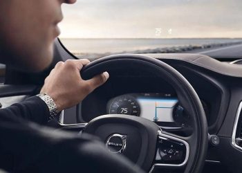 Study shows how new car safety tech is driving people to distraction